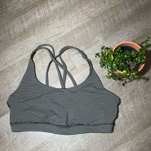 LULULEMON | olive green striped women’s sports bra